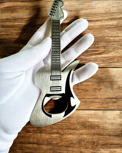 Flesopener Gitaar Rock'n'Open, 2 varianten, personalisatie met gravure als cadeau