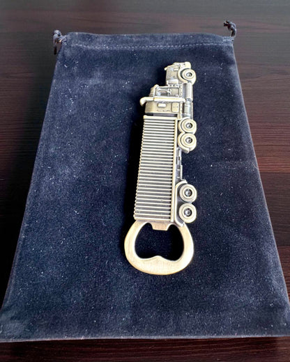 Flesopener Vintage Motorvoertuigen - 3 varianten, personalisatie met gravure als cadeau