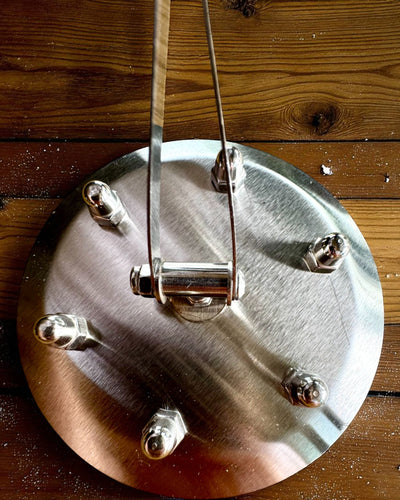 Metalen Model Helikopter „SkyRider” – Verstelbare Bureaustandaard met gepersonaliseerde gravure als cadeau