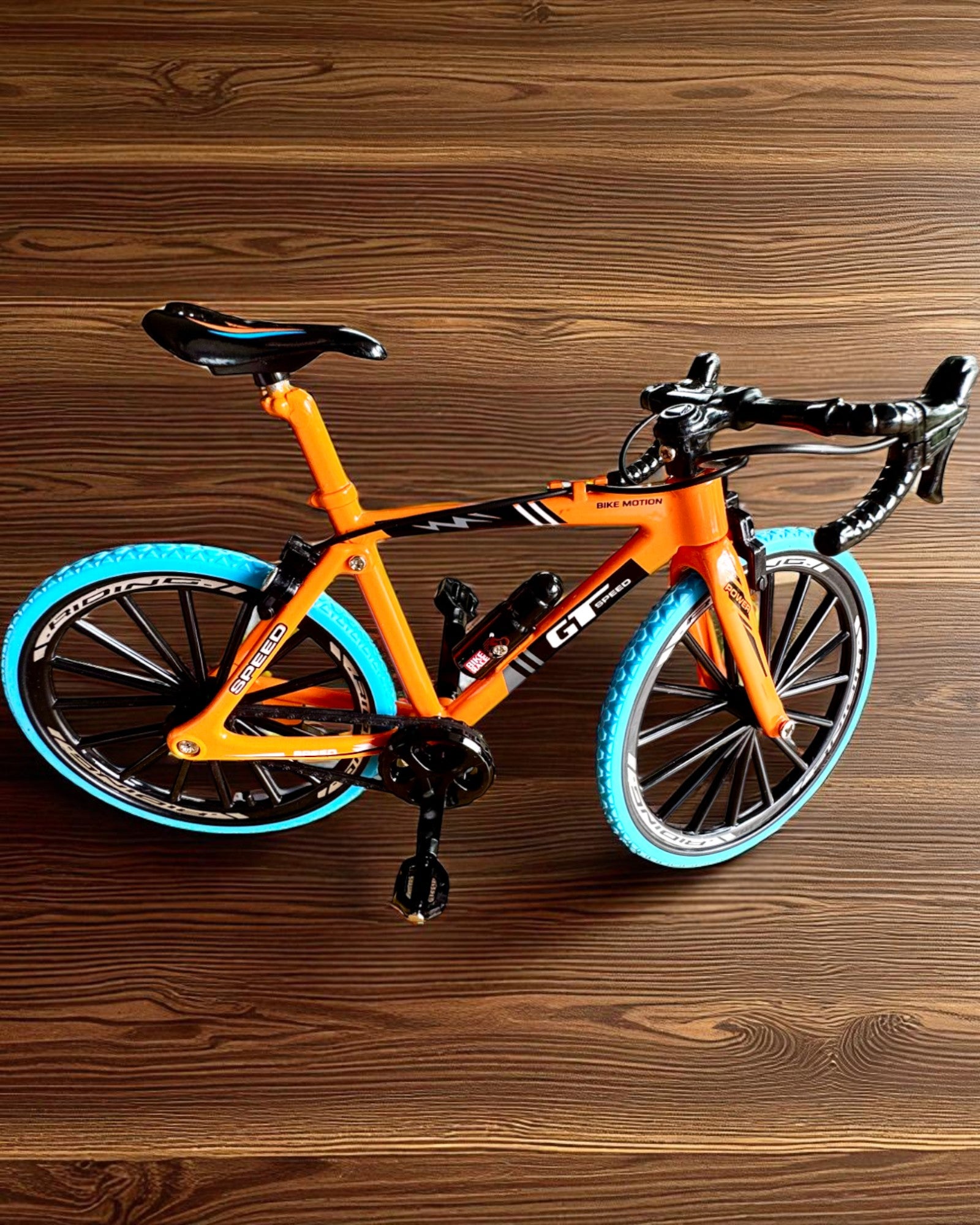 Miniatuurmodel metalen Fiets Collectorsitem "Speed Rider 1.2" – personalisatie met gravure als cadeau, 2 kleuropties