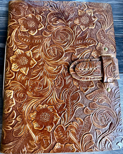 Leren Notitieboek Vintage "Floralis" – handmatig geperst, 400 pagina's, mogelijkheid tot graveren, 2 varianten