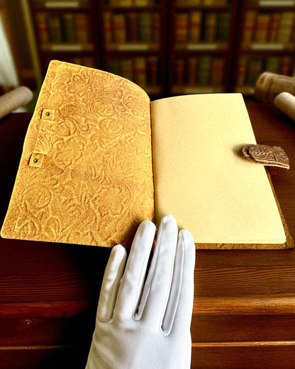 Leren Notitieboek Vintage "Floralis" – handmatig geperst, 400 pagina's, mogelijkheid tot graveren, 2 varianten
