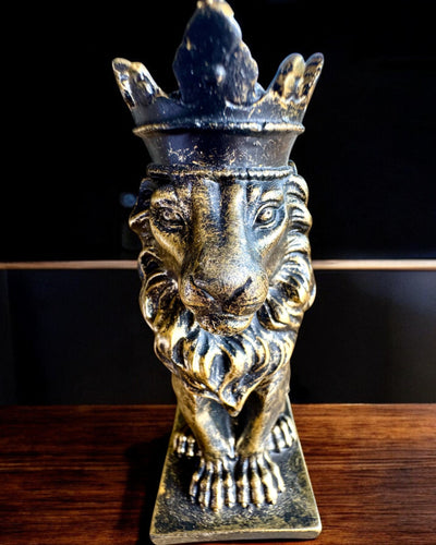 De Leeuwenkoning – Compacte decoratieve figuur van 14,5 cm met graveeroptie als cadeau