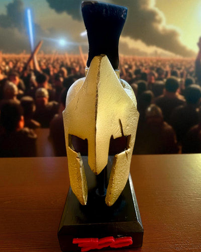 Spartan Premium Helm – handgemaakte decoratieve sculptuur, mogelijkheid tot personalisatie met gravure als cadeau