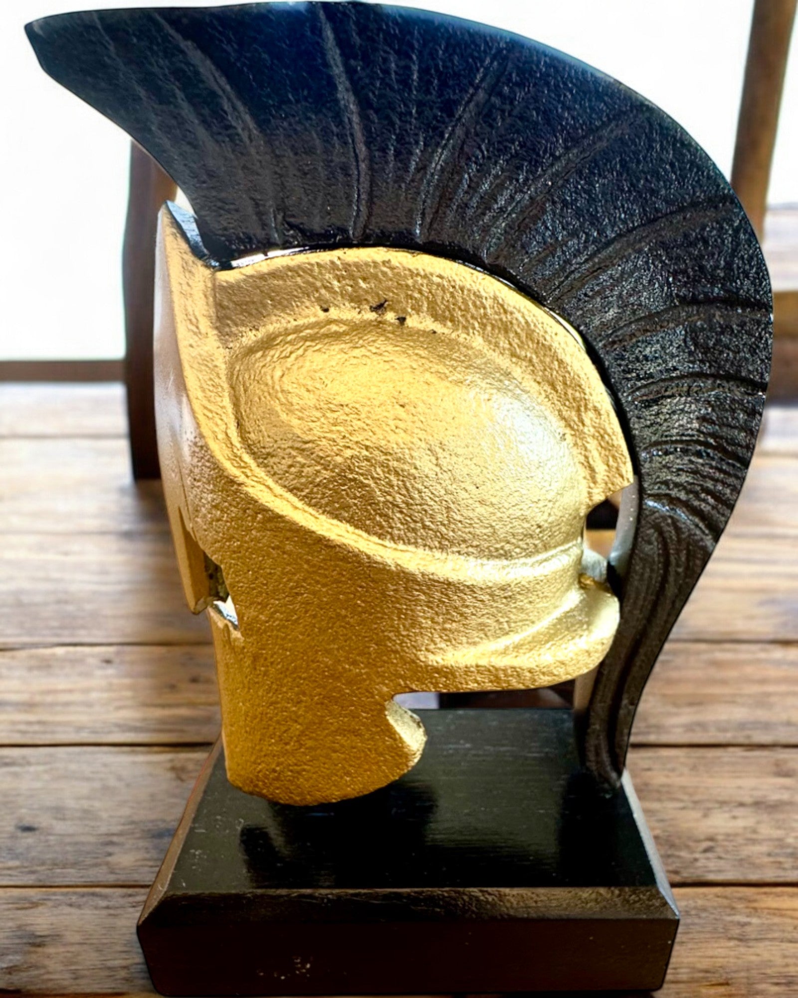 Spartan Premium Helm – handgemaakte decoratieve sculptuur, mogelijkheid tot personalisatie met gravure als cadeau