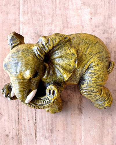 Beeldje van een olifant "Kleine Geluksbrenger" met graveermogelijkheid als cadeau