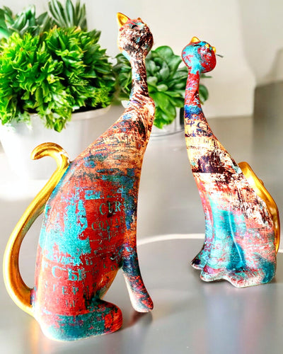 Abstracte Kattenbeeldjes "ArtCats", Handgeschilderd, Hars – 25 cm, 2 stuks.