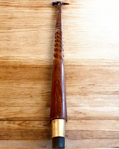 Wandelstok - WIKING met een kop in de vorm van een strijdhamer, mogelijkheid tot personalisatie met gravure als cadeau