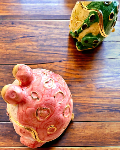 Elegante decoratieve doos "Żabi Skarb" als cadeau personalisatie, met graveeroptie