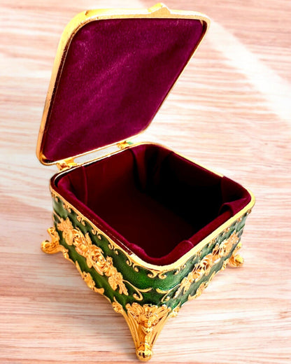 Sieradendoos "Royal Elegance" met graveeroptie als cadeau