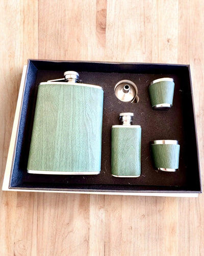 Set heupflessen met glazen "Forest Spirit", voor cadeau personalisatie met gravure