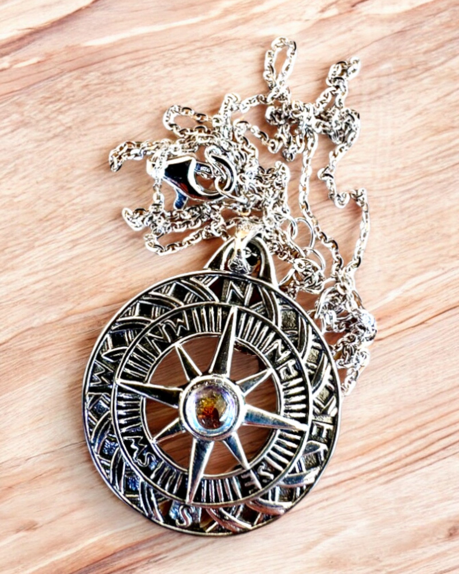 Amulet van Astrale Reizen – Zilveren Ketting met Gravure, personalisatie als cadeau