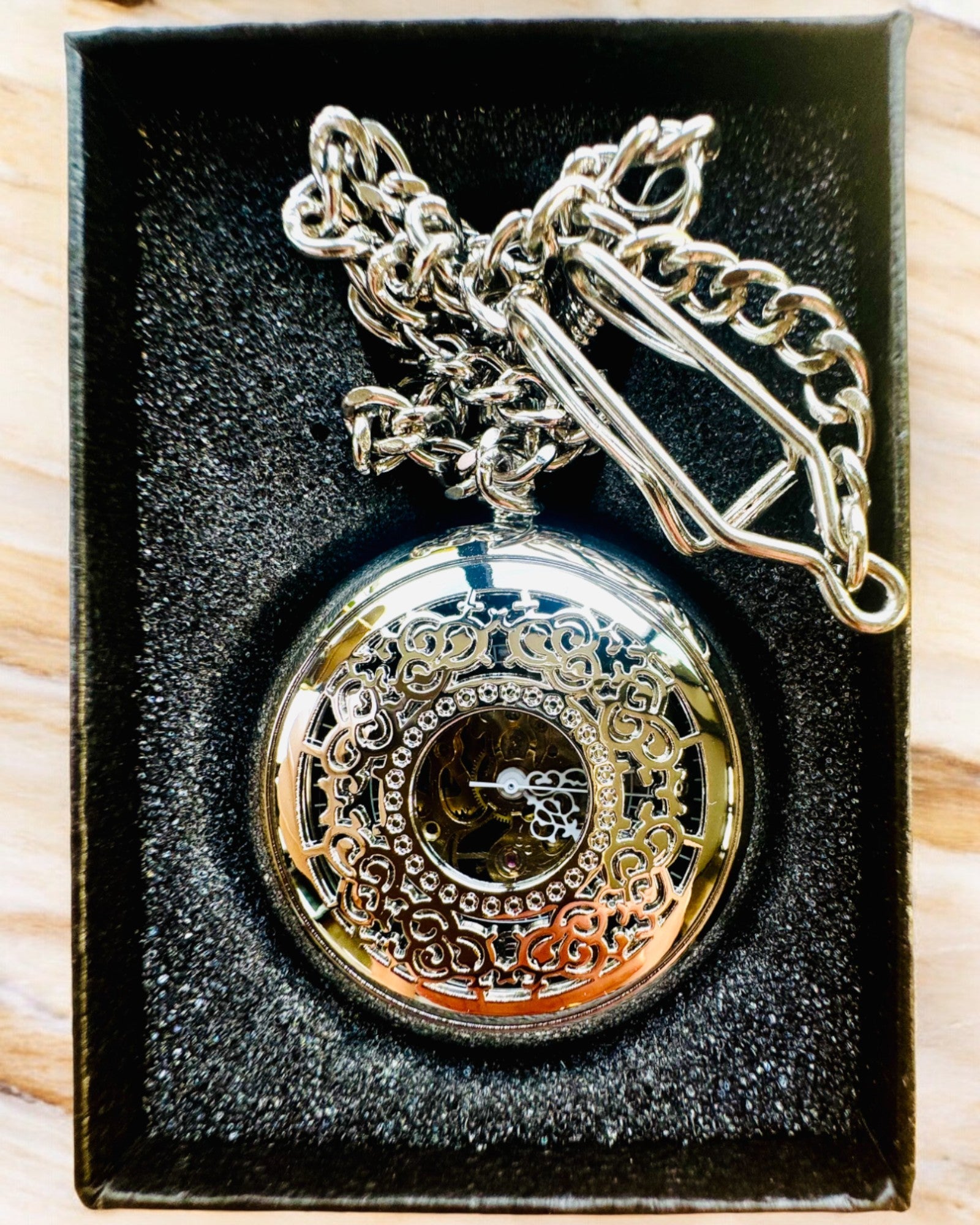 Zakhorloge "Eterna Elegantie", gepersonaliseerd cadeau, gravure. Kleur zilver