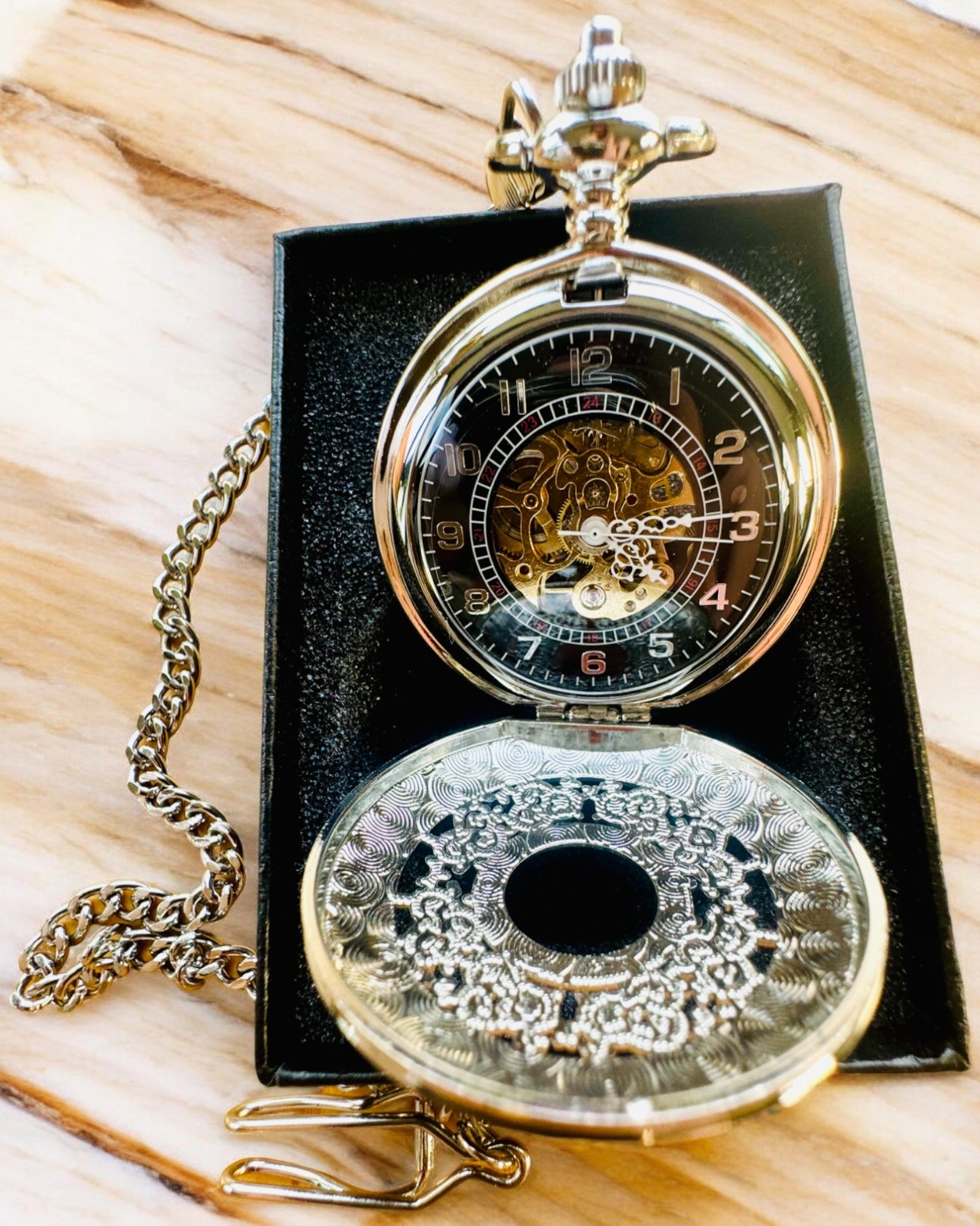 Zakhorloge "Eterna Elegantie", gepersonaliseerd cadeau, gravure. Kleur zilver