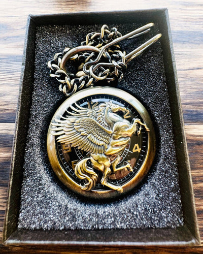 Zakhorloge "Equus Tempus" - Kleur: Koper, met Paardenmotief, mogelijkheid tot personalisatie met gravure