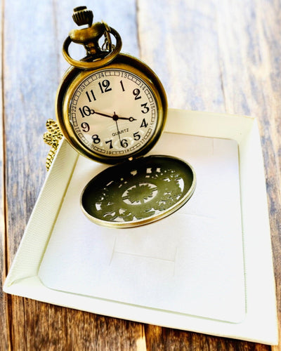 Ouderwetse Zakhorloge met Kompasmotief en Ketting, Kwarts, personalisatie met gravure