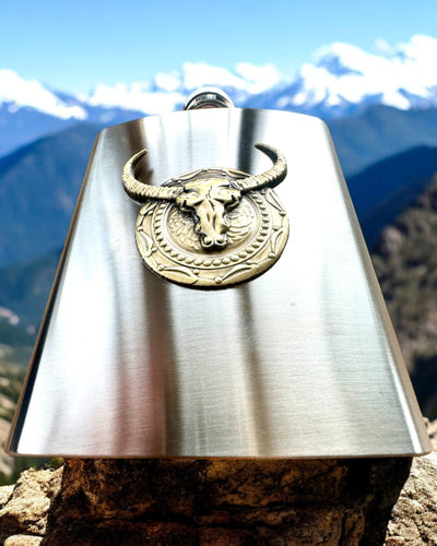 Bizon Flask – Stijlvolle Heupfles met Bizonmotief - mogelijkheid tot personalisatie met gravure als cadeau