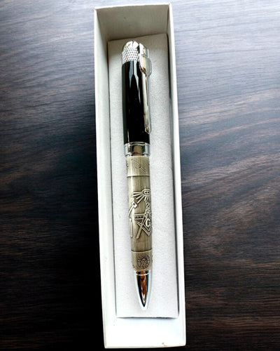 Elegante Pen "Mistrzowska Harmonia" met Graveeroptie - Symbolische Motieven, Oud Zilver, mogelijkheid tot personalisatie met gravure als cadeau