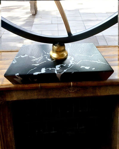 Standaard "Elegante Insect" - voor een wijnfles en glazen, hoogte 33 cm, mogelijkheid tot personalisatie met gravure als cadeau