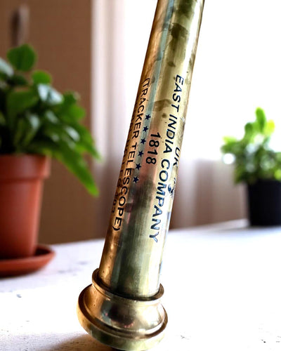 Koninklijke Verrekijker "Voyager 1818" – Exclusief, Messing, 83 cm, handgemaakt, etui van Echt Leer – Collectors Editie, personalisatie met gravure als cadeau