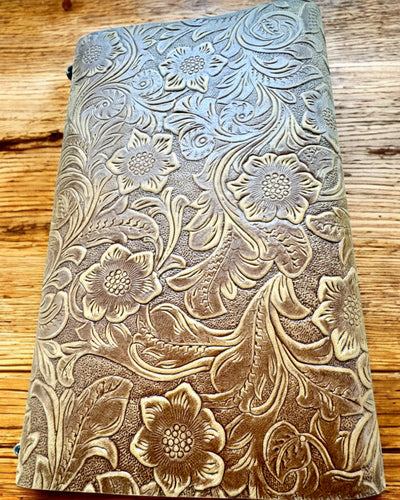 Luxe Retro Notitieboek met Leren Omslag - "Vintage Elegance", 480 pagina's, mogelijkheid tot personalisatie met gravure