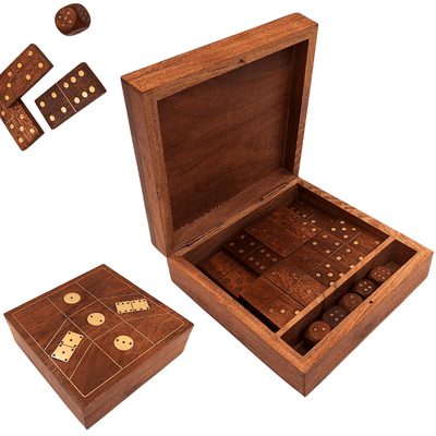 Elegante spellenset in houten doos met gravure