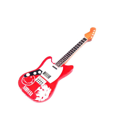 Magnes na Lodówkę Gitara Nirvana Kurt Cobain z Możliwością Personalizacji Grawerem - Idealny Prezent dla Fanów Grunge'u - Długość 10,5 cm, Wielobarwny Design z Czerwonym Kolorem Gitary
