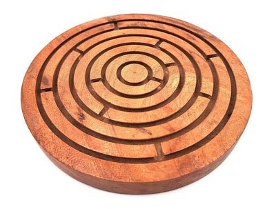 Kogeltjes in labyrint G1301A van hout