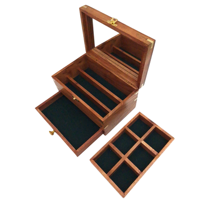 Elegant houten sieradendoosje met spiegel en gepersonaliseerde gravure