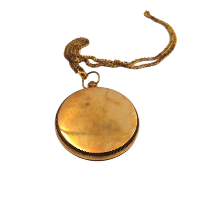 Messing kompas aan ketting in leren etui met mogelijkheid tot personalisatie met gravure