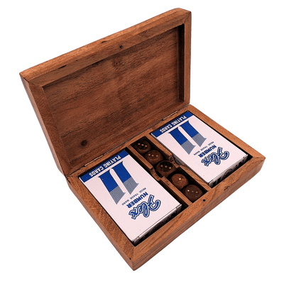 Elegante kaart- en dobbelspellenset in houten doos met messing versieringen