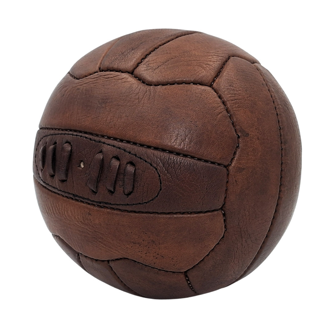 Retro vintage leren bal MT2017 met mogelijkheid tot personalisatie met gravure, bruin, ideaal als cadeau voor een voetbalfan of trainer, decoratie in vintage stijl, natuurlijk leer, afmetingen 20,5 x 20,5 cm
