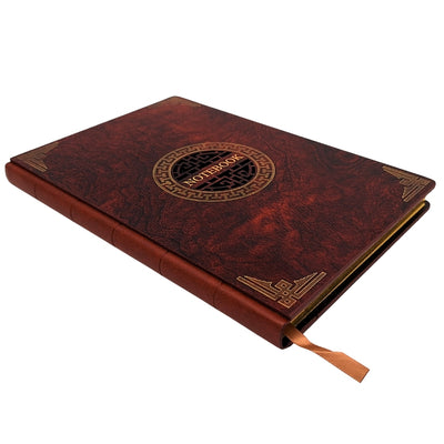 Elegant A5-notitieboek met houten omslag en gepersonaliseerde gravure – luxe dagboek als cadeau met gouden randen en hoogwaardig papier in bruin