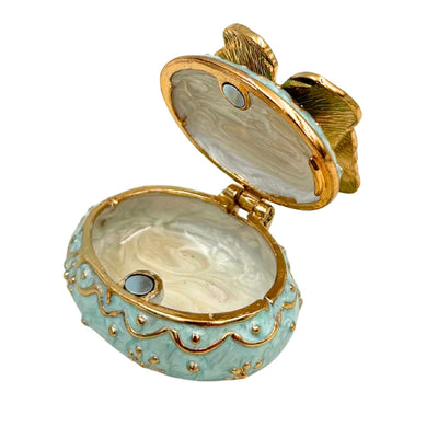 Exclusief sieradendoosje vlinder met kristalletjes, gepersonaliseerd met gravure, wit-goud, hoogte 3,5 cm