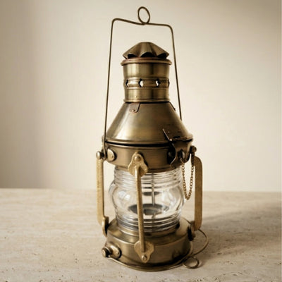 Metalen retro scheepslamp 34cm met mogelijkheid tot personalisatie met gravure in de kleur verouderd messing