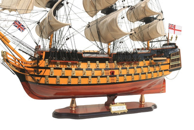 Model van het zeilschip HMS Victory 80cm, gemonteerd, met mogelijkheid tot personalisatie door gravure - Exclusieve decoratie als cadeau, handgemaakt van exotisch hout, hoge kwaliteit en oog voor detail