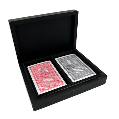Stijlvolle set van twee kaartspellen in een elegante doos van hars met mogelijkheid tot personalisatie door gravure