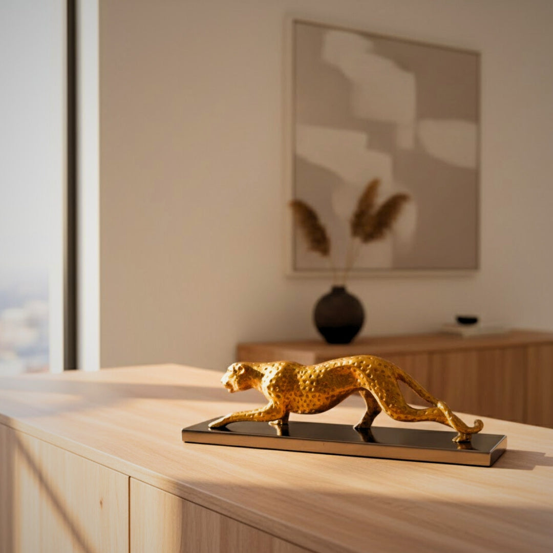 Elegante decoratieve figuur Luipaard goud 42cm met gepersonaliseerde gravure