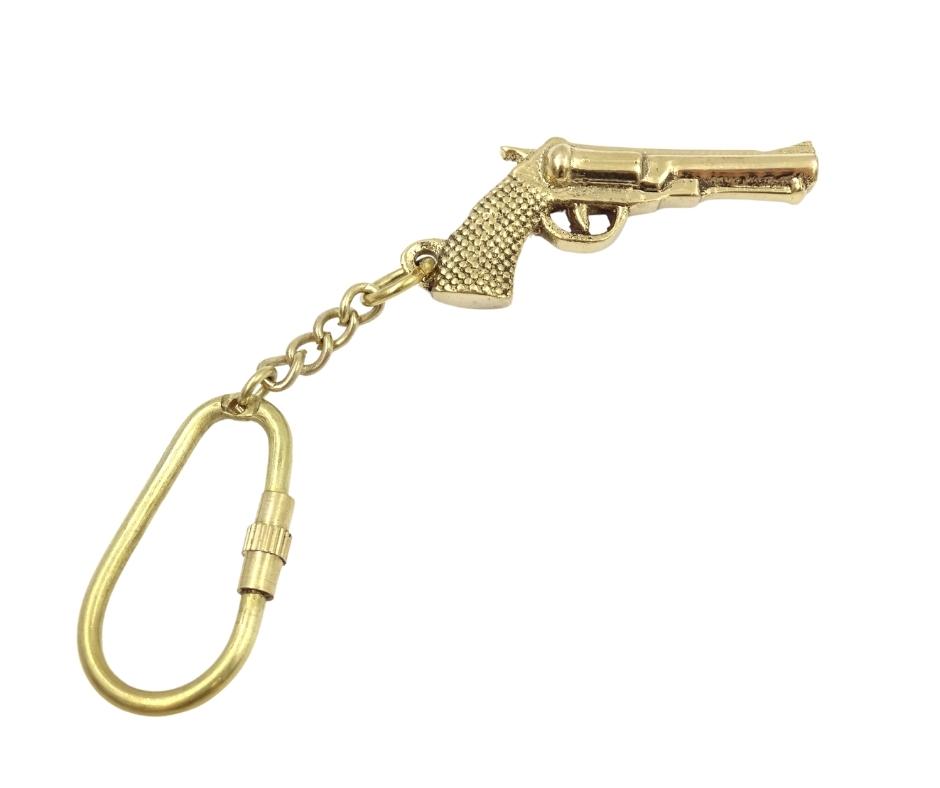 Messing sleutelhanger revolver met gravure in elegante doos
