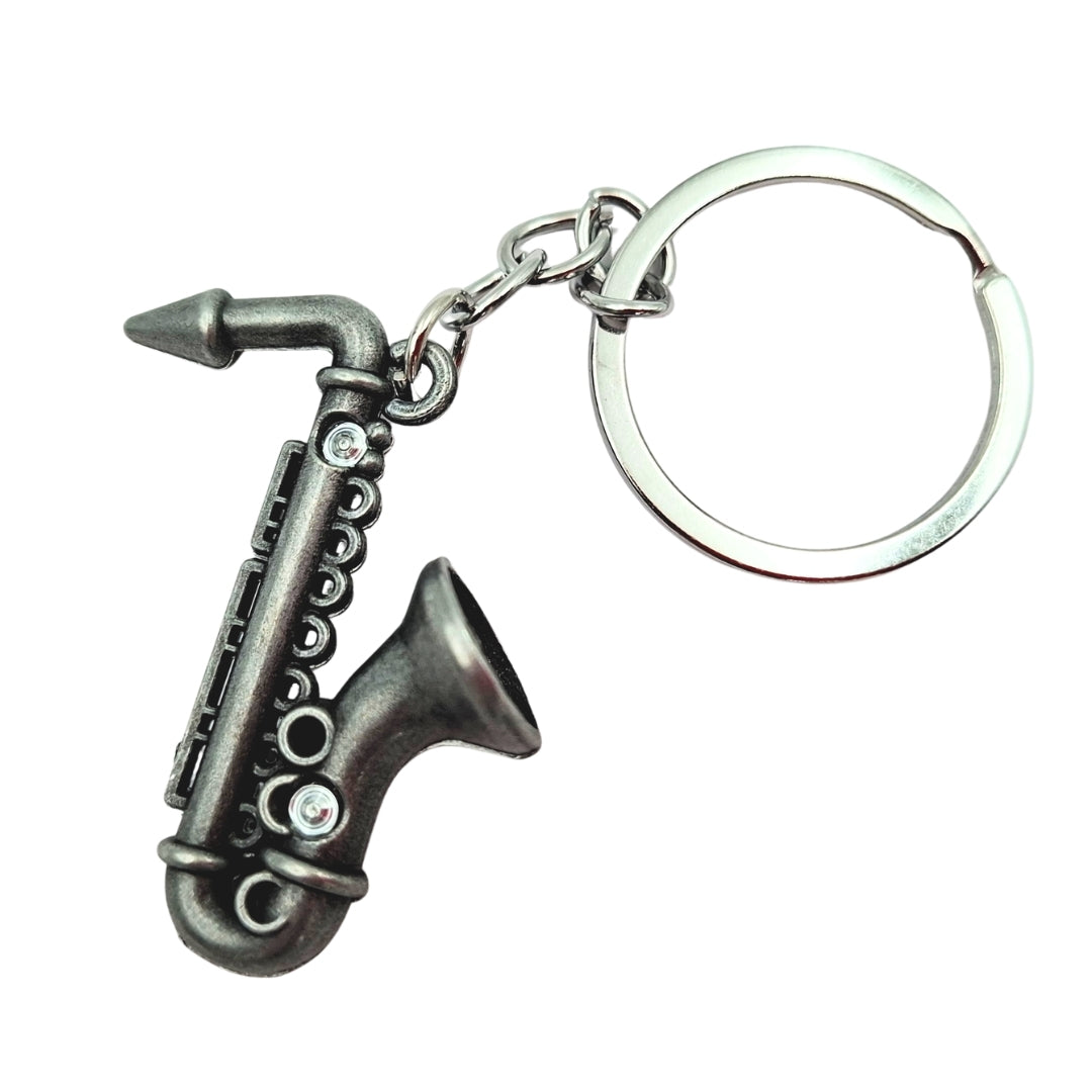 Metalen sleutelhanger saxofoon in zilverkleur