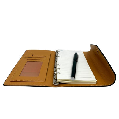 Elegante cadeauset met gepersonaliseerde gravure - leren A6-notitieboek met hoogwaardige pen in luxe geschenkdoos