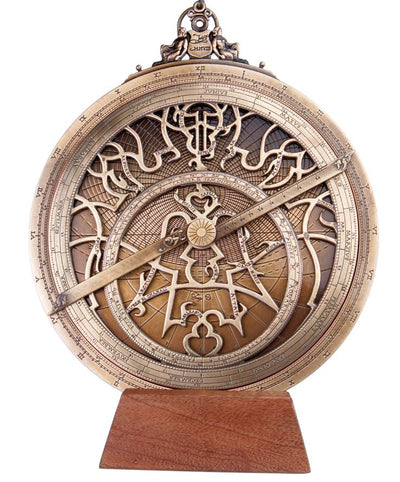 Groot Europees astrolabium H35 met gravure