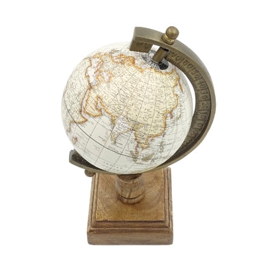 Stijlvolle decoratieve globe Amundsen op houten voet met gravure - elegante decoratie voor klassieke, loft- en koloniale interieurs, ideaal als cadeau - hoogte 26,5 cm, wit-bruine kleur, educatief accent in het Engels
