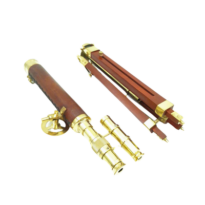 Messing telescoop op driepoot 57 cm met mogelijkheid tot personalisatie met gravure