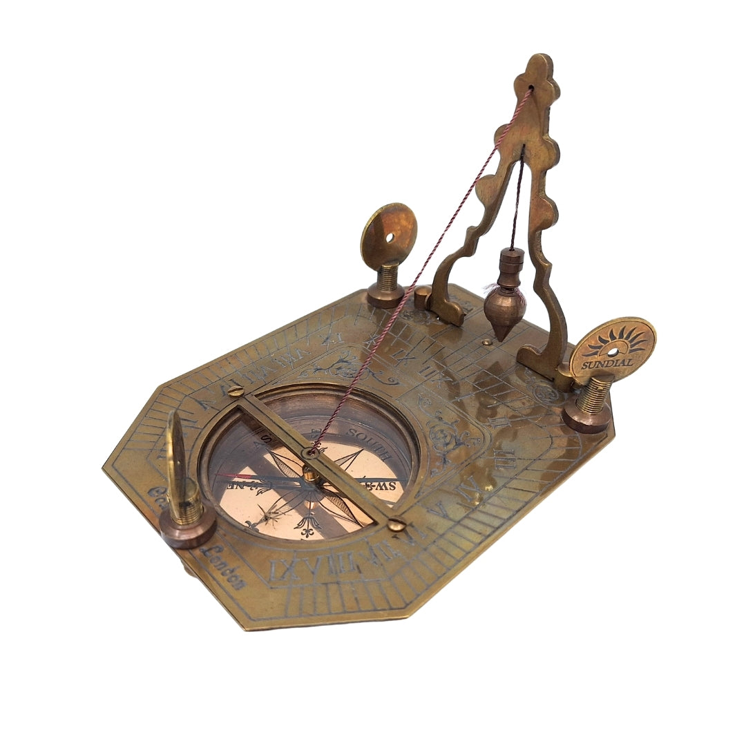 Elegante messing kompas met zonnewijzer in houten doos - Ideaal cadeau voor reizigers, retrostijl, afmetingen: 11.5 x 8.8 x 9.0 cm, materiaal: messing en hout