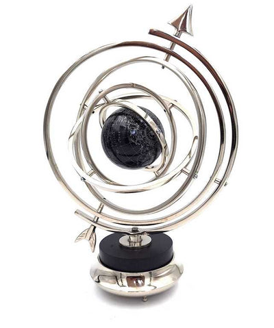 Sferisch astrolabium met globe 44,5 cm in zilverkleur met mogelijkheid tot personalisatie door gravure