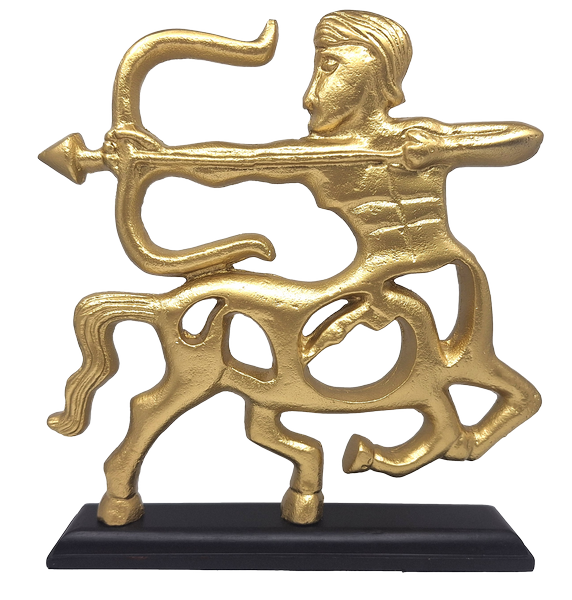 Gouden decoratief beeldje Boogschutter met houten voet en optie voor personalisatie met gravure