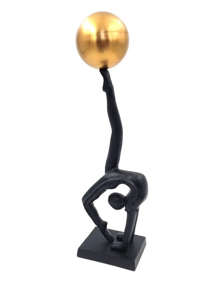 Decoratief beeldje van een yogi in zwart en goud, hoogte 41 cm, mogelijkheid tot personalisatie met gravure, ideaal als cadeau