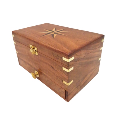 Elegant houten sieradendoosje met spiegel en gepersonaliseerde gravure