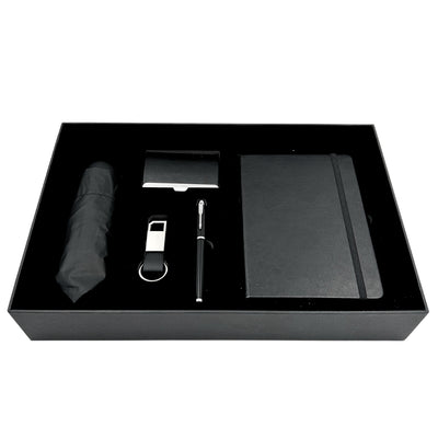 Elegante geschenkset Classico met personalisatie - leren notitieboek A5, paraplu, pen, visitekaarthouder en sleutelhanger in esthetische geschenkdoos